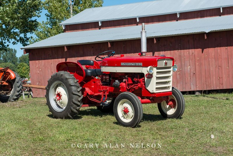 1958 - 1961 International 240 | AT-17-131-IH | Gary Alan Nelson Photography