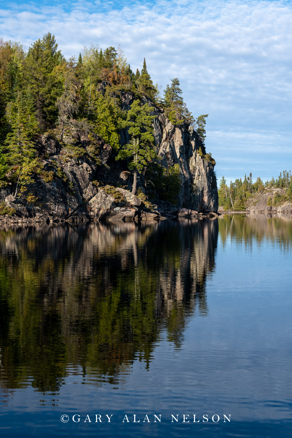 The cliffs on Seagull Lake, Boundary Waters Canoe Area Wilderness ...