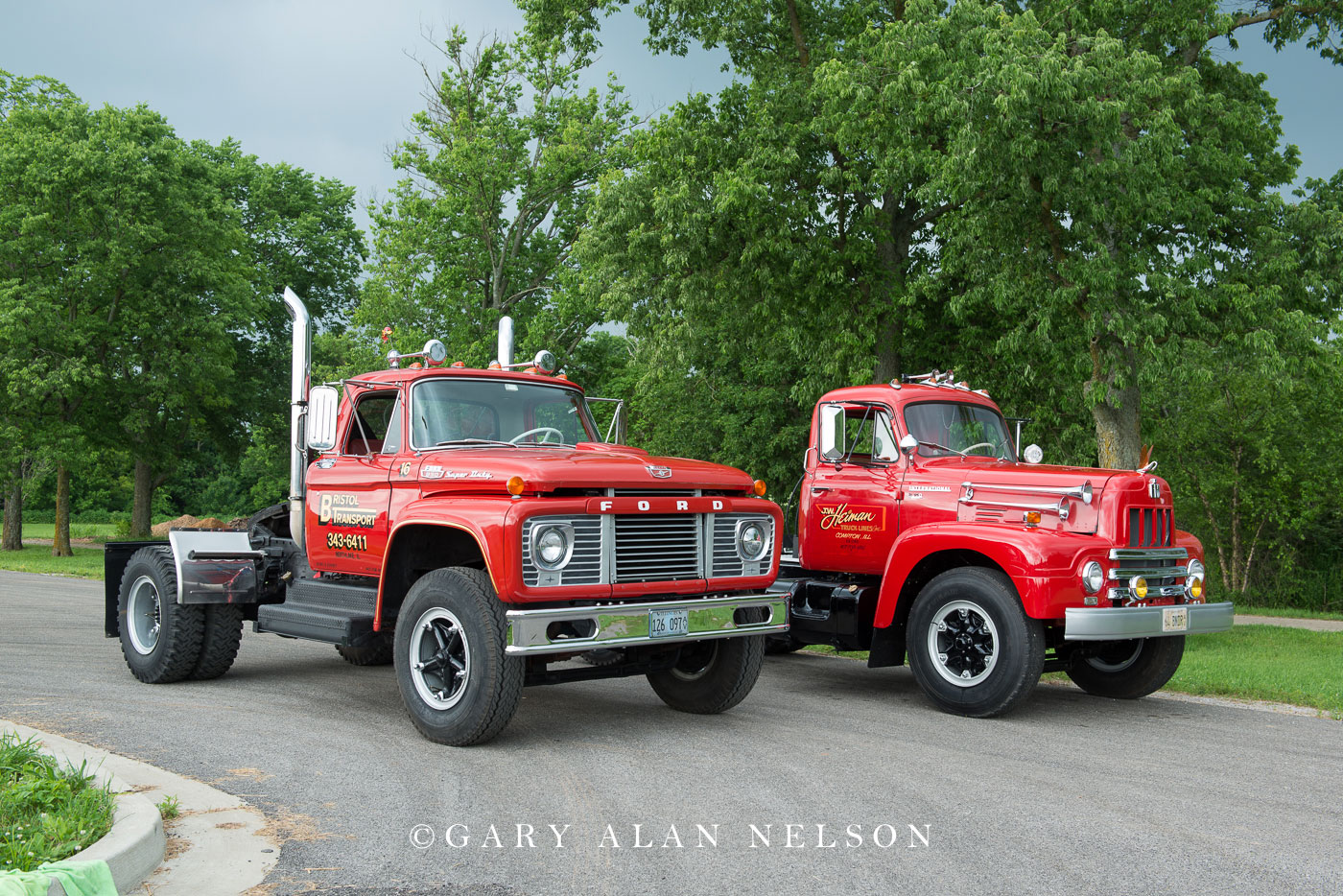 1965 Fordf 850 And 1964 International R190 Vt 18 41 Fo Gary Alan